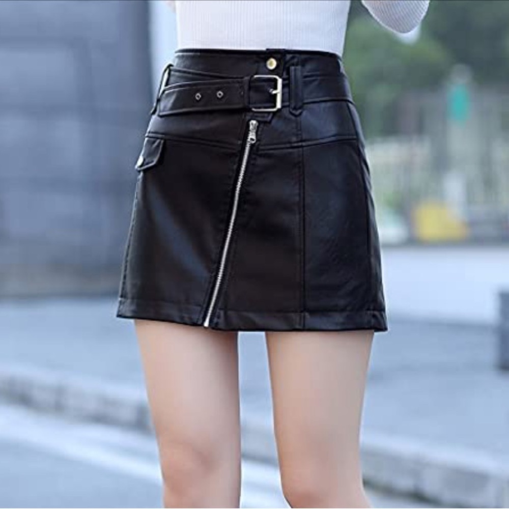 Forever 21 Size Small Faux Leather Biker Zip Front Belted Mini Skirt - Picture 1 of 12